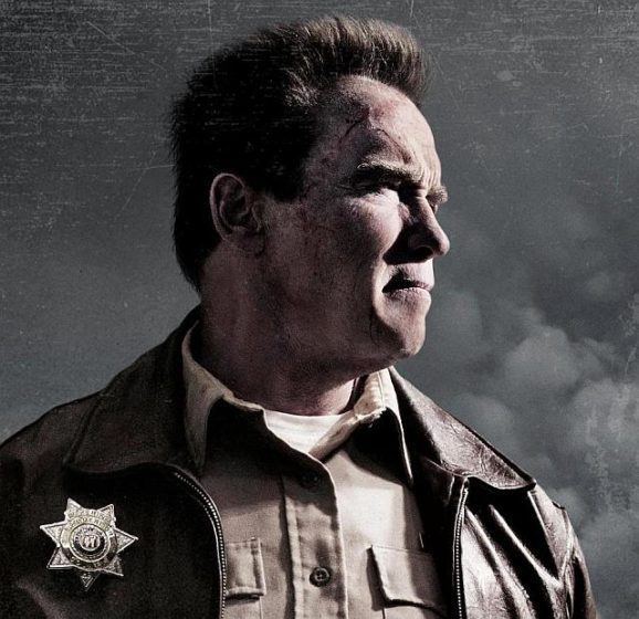 Arnold Schwarzenegger mint Ray Owens seriff az Erőnek erejével című filmben.