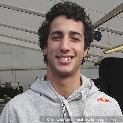 Daniel Ricciardo élete első F1 futamgyőzelmét aratta Montreálban Daniel Ricciardo élete első F1 futamgyőzelmét aratta Montreálban