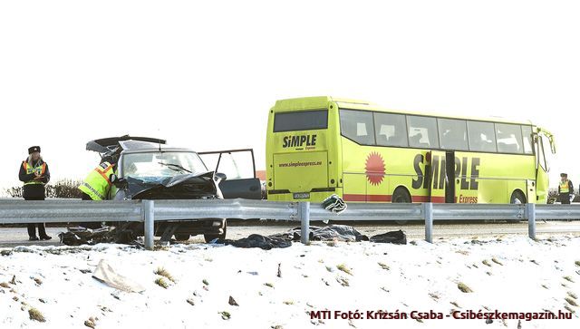 Lébény: Két ember meghalt balesetben az M1-es autópályán