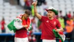 Magyarország - Izland 1:1 Dzsudzsákék ünnepelnek a szurkolókkal