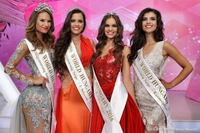 Gelencsér Tímea, Oczella Eszter, Dukai Babett és Dézsányi Bianka